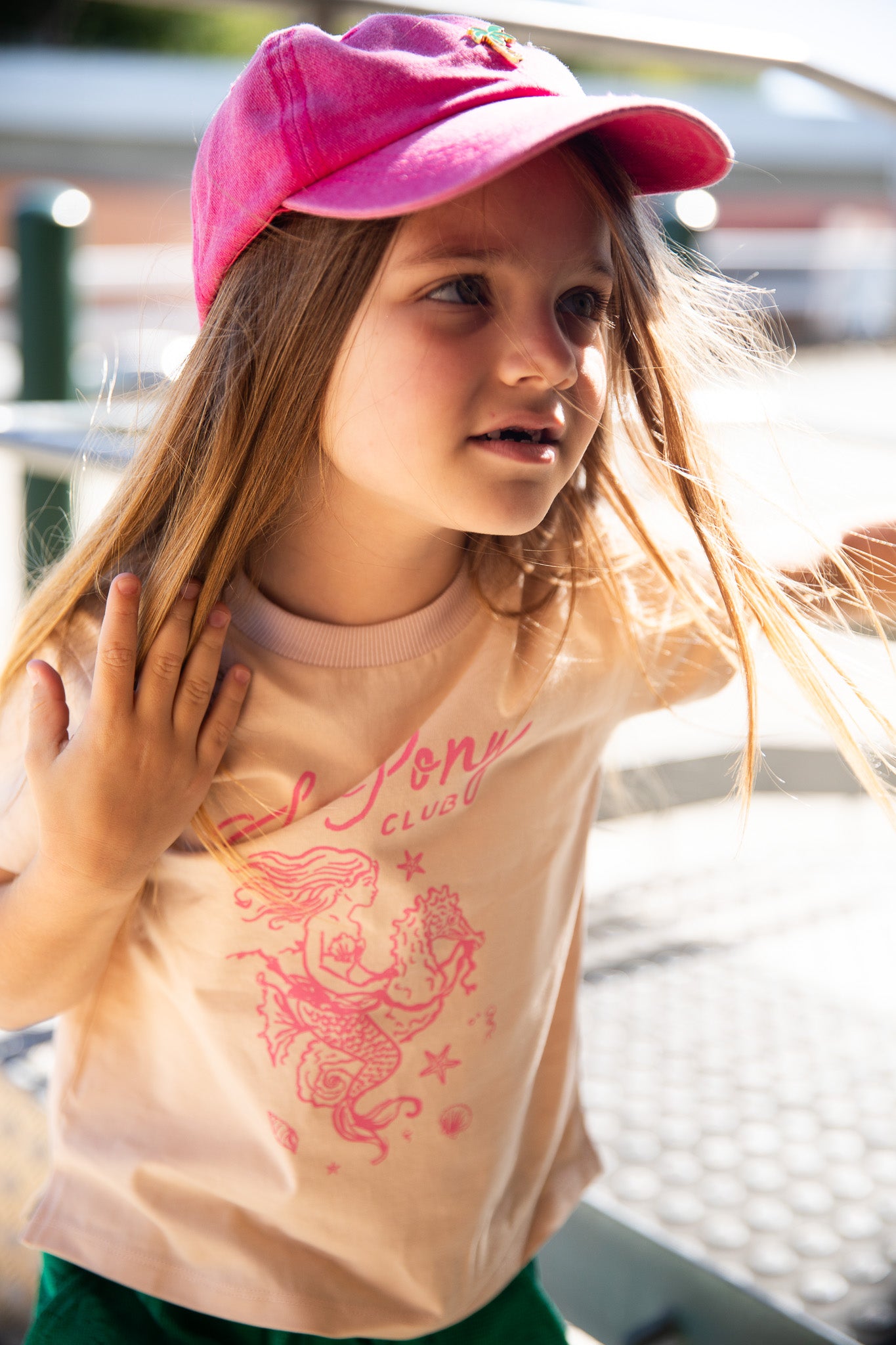 Kate T-Shirt-Sand Castle